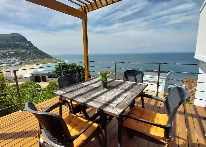 A Relaxing Getaway With Ocean Views